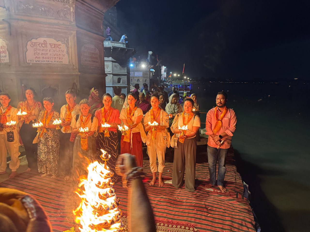 Loving the Yamuna Aarti